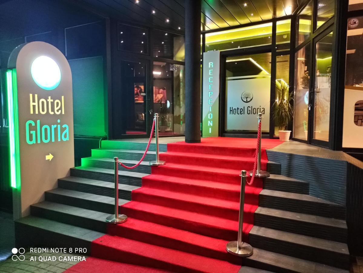 Hotel Gloria Приштина Екстер'єр фото